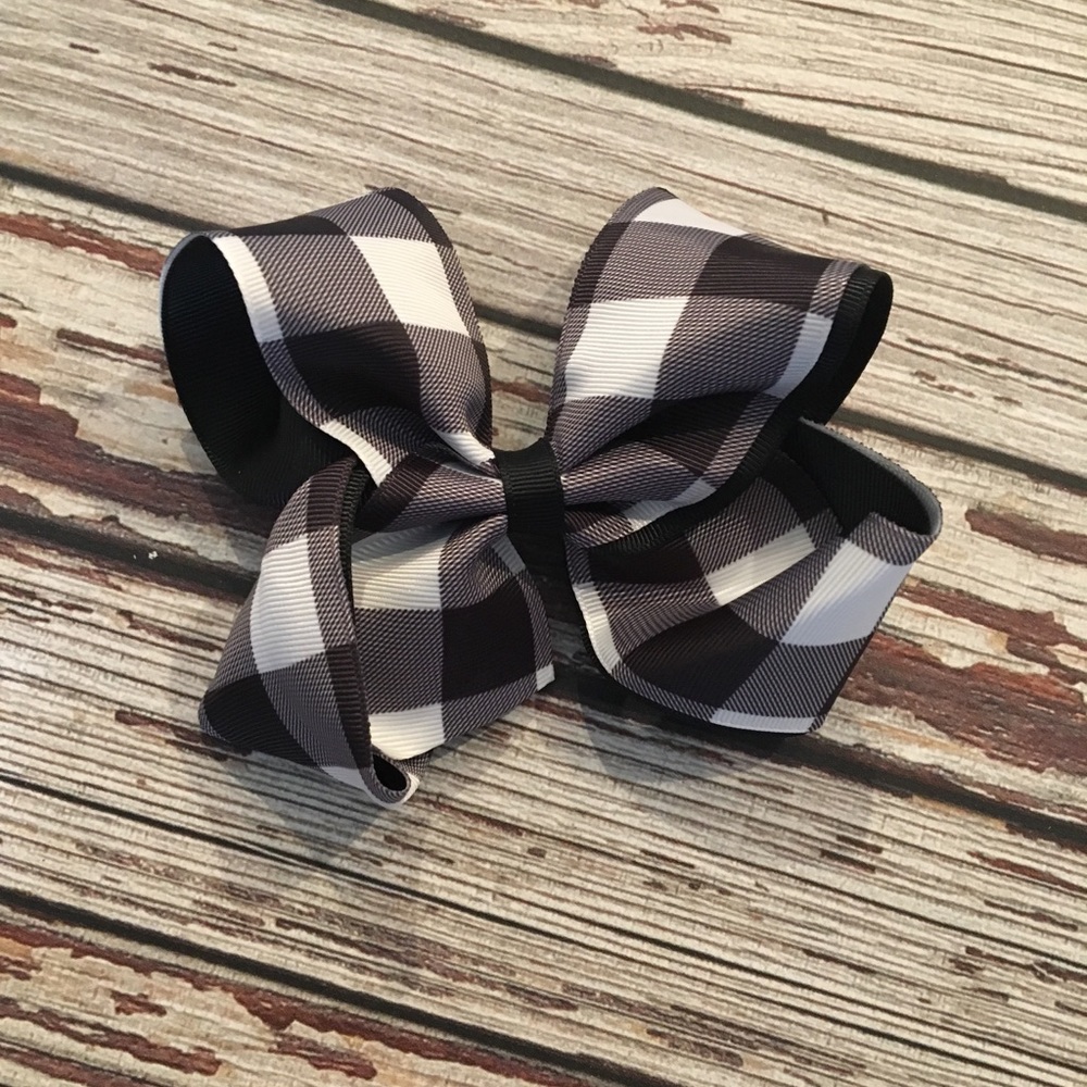 Black and white Buffalo Plaid Bow